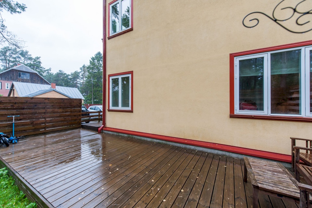 Tallinn, Nõmme linnaosa, Männiku tee 76