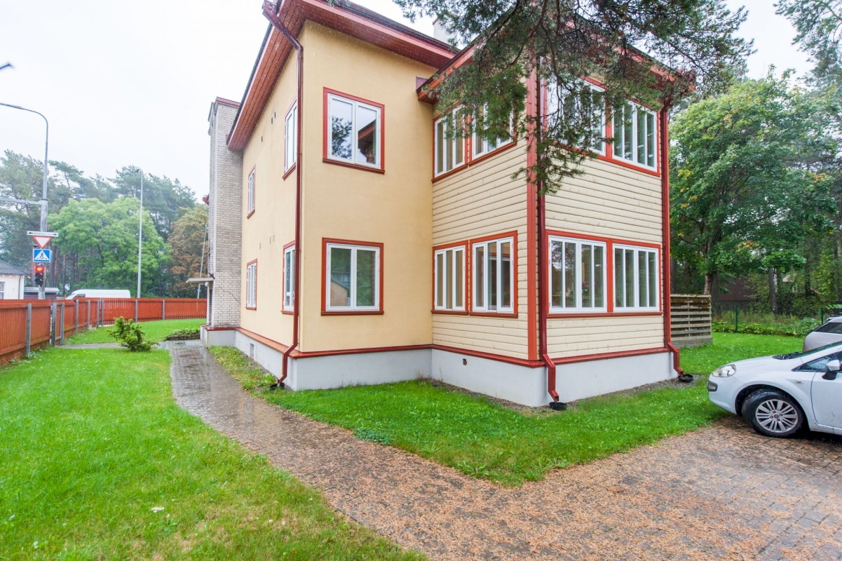 Tallinn, Nõmme linnaosa, Männiku tee 76