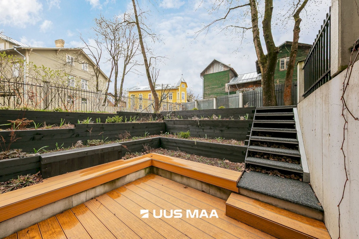 Tallinn, Kesklinna linnaosa, Kadriorg, Vesivärava 16