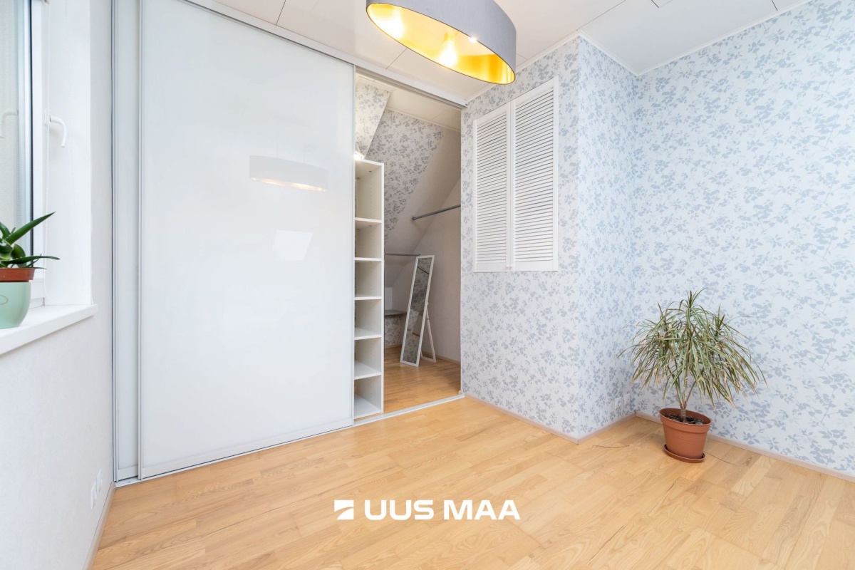 Harku vald, Muraste küla, Tuuleroosi tee 3
