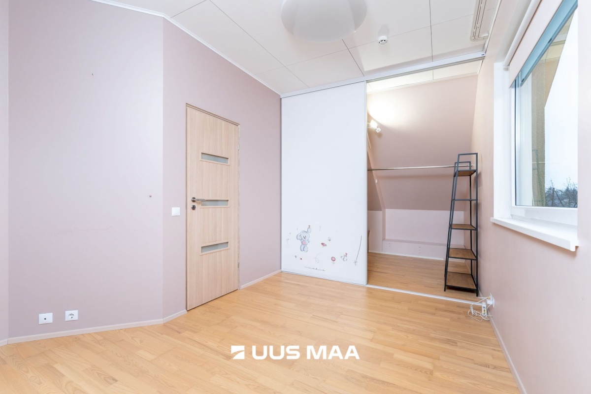 Harku vald, Muraste küla, Tuuleroosi tee 3