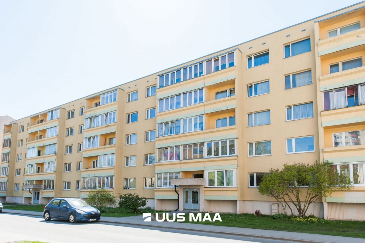 Tallinn, Lasnamäe linnaosa, Laagna, Pikri 10