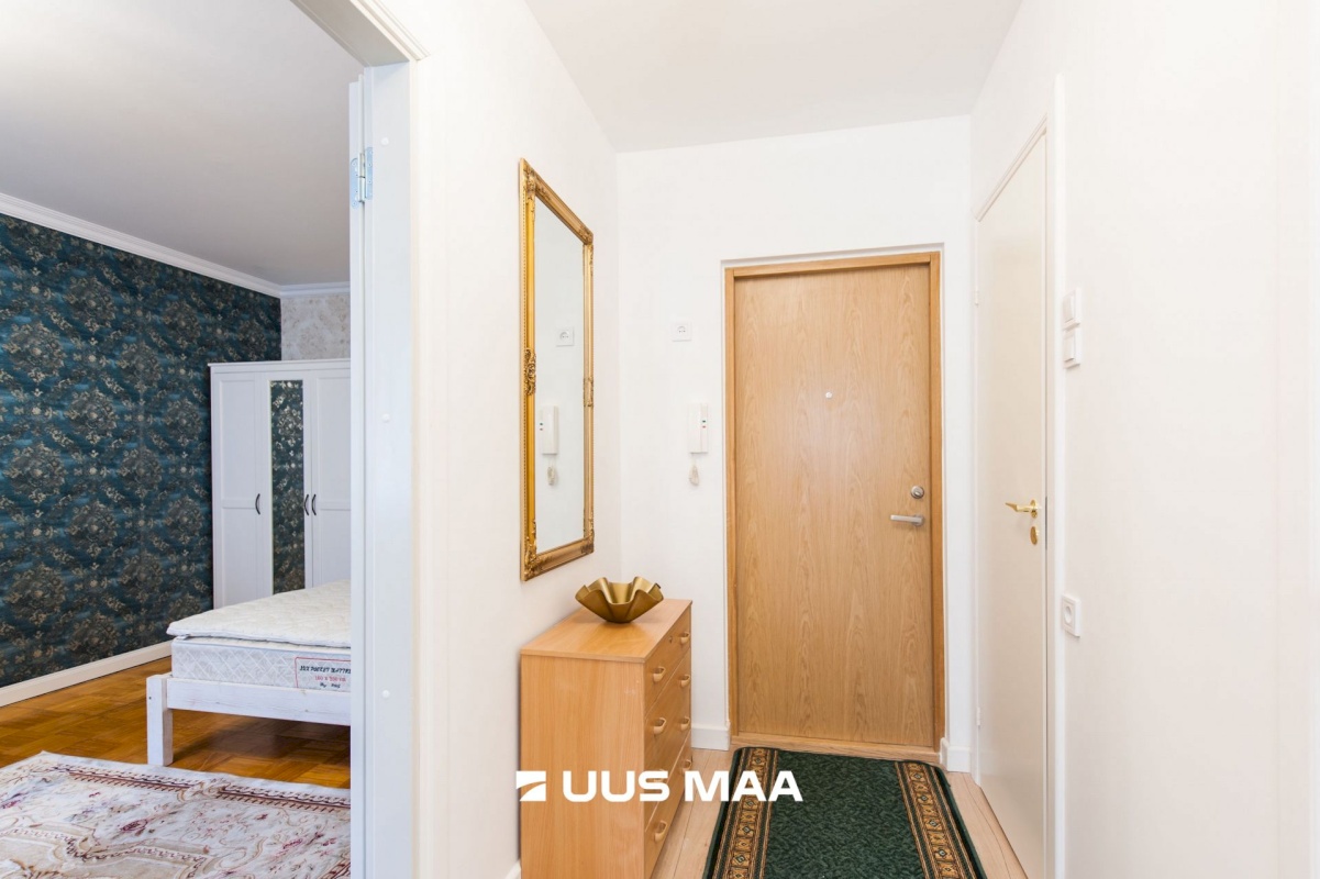 Tallinn, Lasnamäe linnaosa, Laagna, Pikri 10