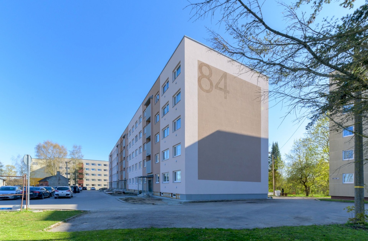 Rakvere linn, Võidu 84