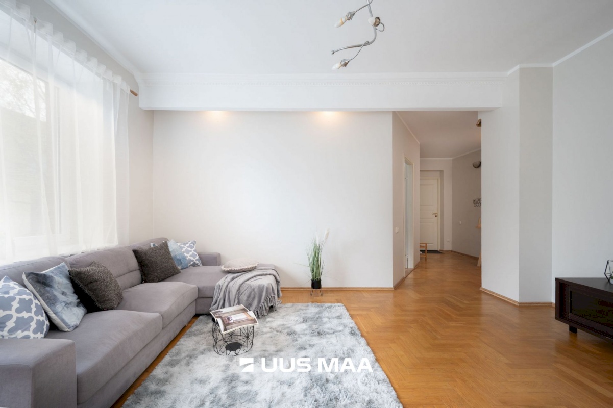 Tallinn, Kesklinna linnaosa, Südalinn, Lembitu 7