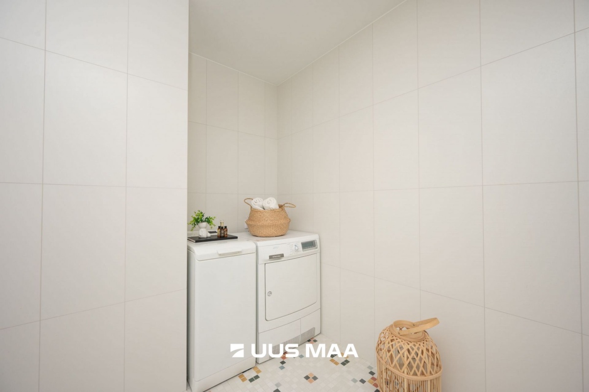 Tallinn, Kesklinna linnaosa, Südalinn, Lembitu 7