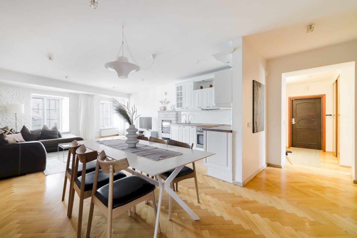 Tallinn, Kesklinna linnaosa, Vanalinn, Suur-Karja 4