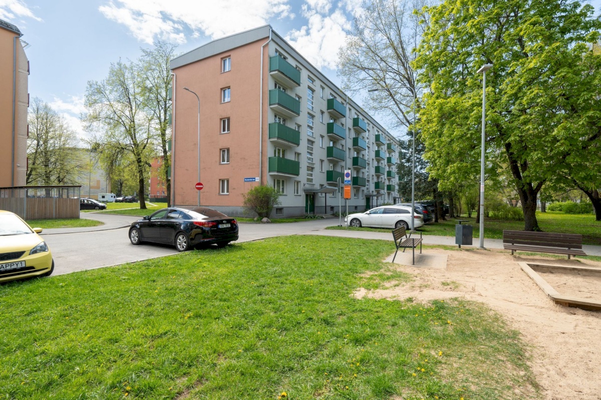 Tallinn, Mustamäe linnaosa, Mustamäe tee 122
