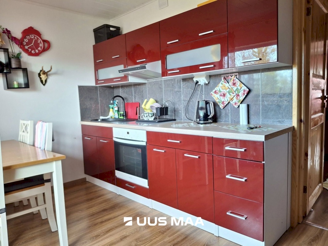 Väike-Maarja vald, Rakke alevik, Tähe 2