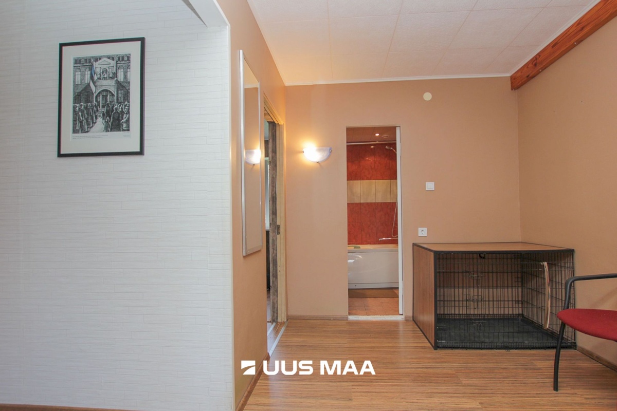 Pärnu linn, Seljametsa küla, Pustuski tee 12