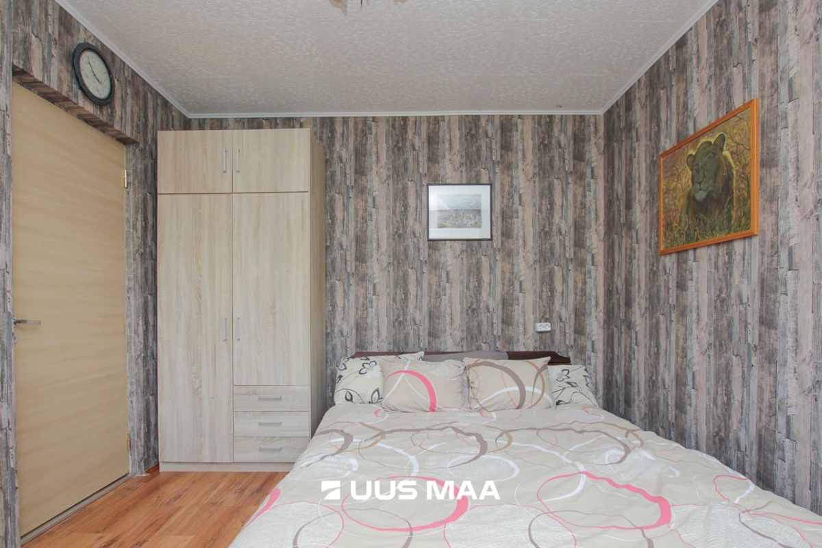 Pärnu linn, Seljametsa küla, Pustuski tee 12