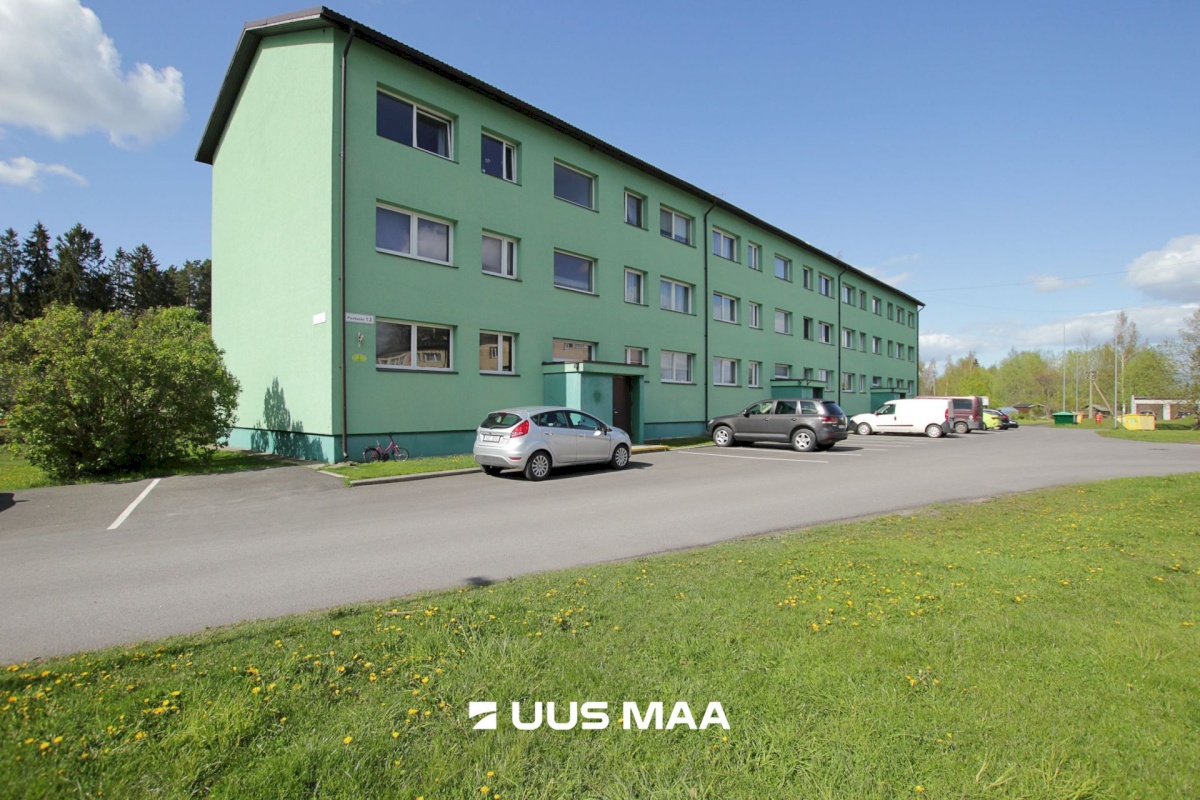 Pärnu linn, Seljametsa küla, Pustuski tee 12