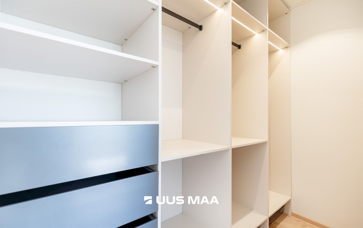 Tallinn, Kesklinna linnaosa, Keldrimäe, Gildi 8