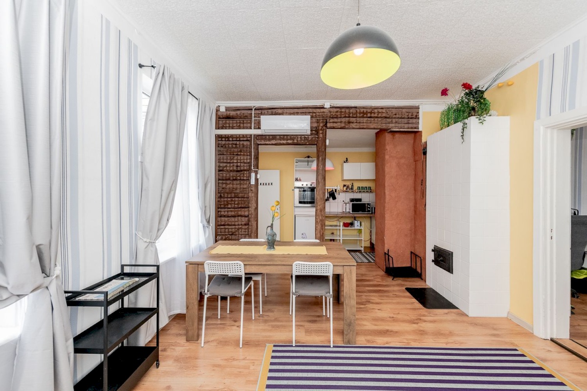 Pärnu linn, Pärnu linn, Rannarajoon, Aia tn 17/1