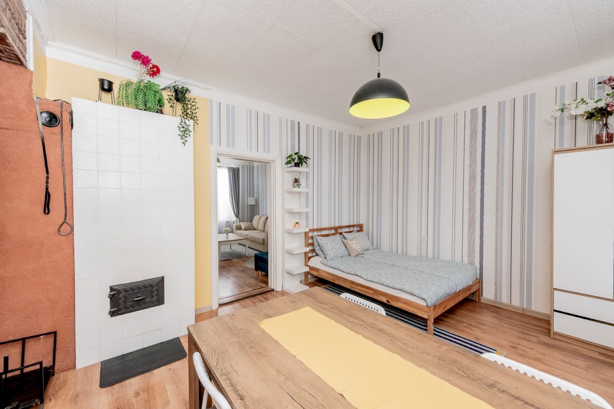Pärnu linn, Pärnu linn, Rannarajoon, Aia tn 17/1