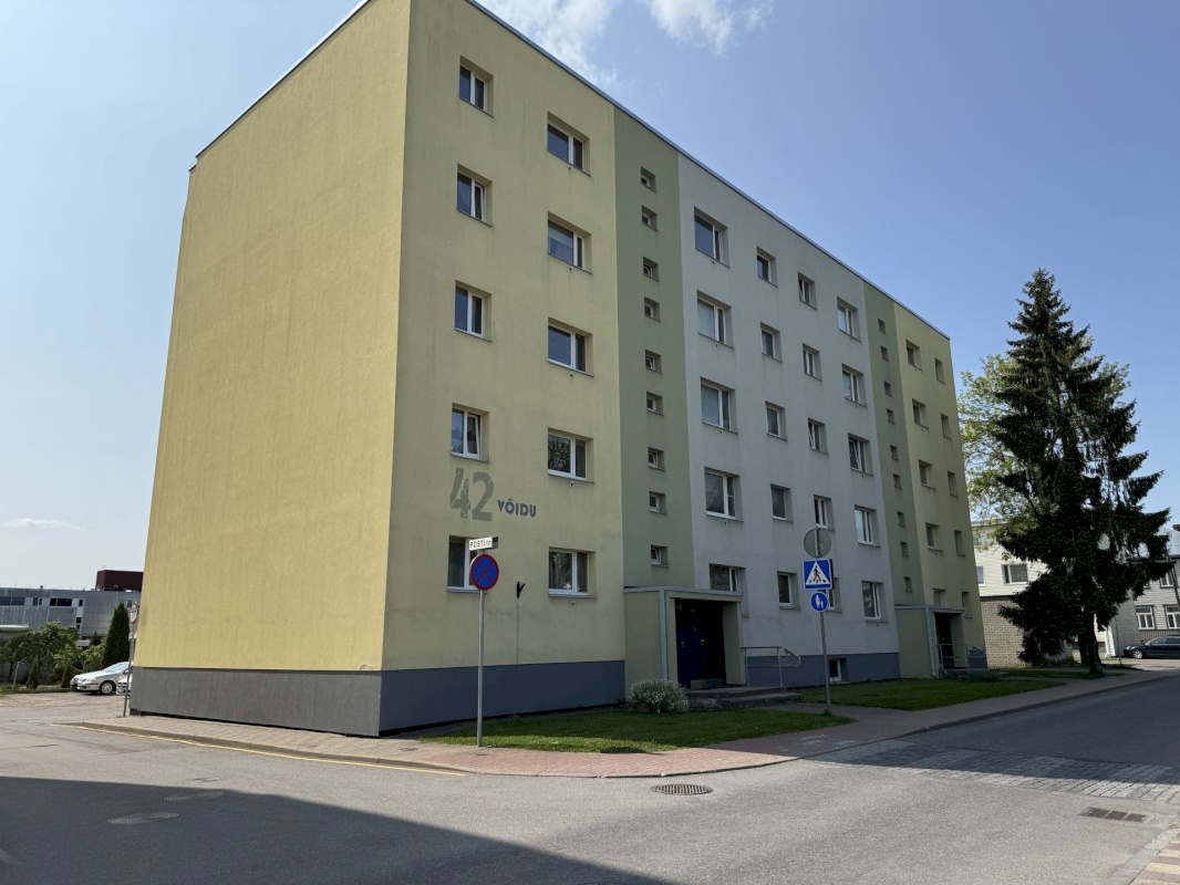 Rakvere linn, Võidu 42