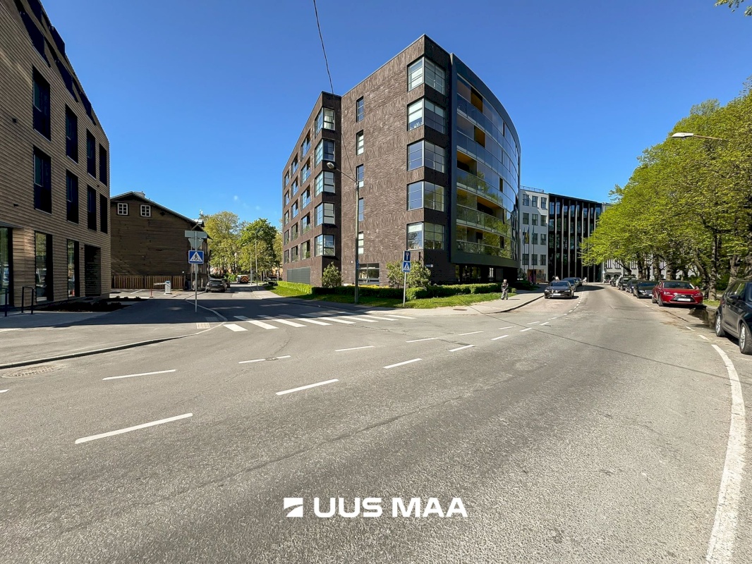 Tallinn, Põhja-Tallinna linnaosa, Kalamaja, Põhja pst 5