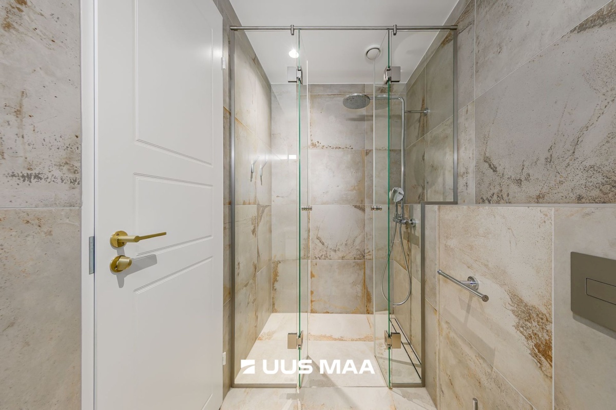 Tallinn, Põhja-Tallinna linnaosa, Kalamaja, Peetri tn 7