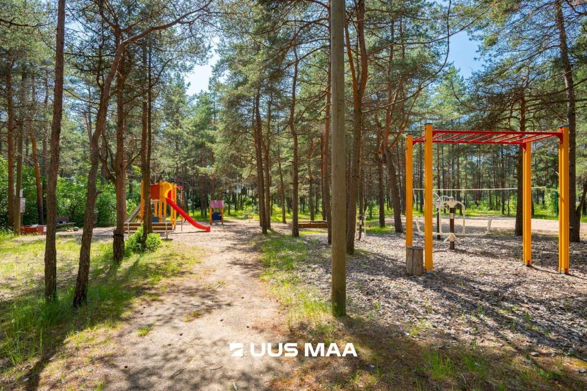 Tallinn, Nõmme linnaosa, Rahumäe, Uueristi 7