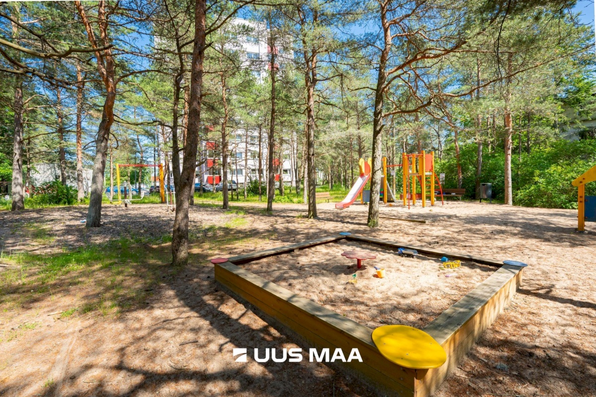 Tallinn, Nõmme linnaosa, Rahumäe, Uueristi 7