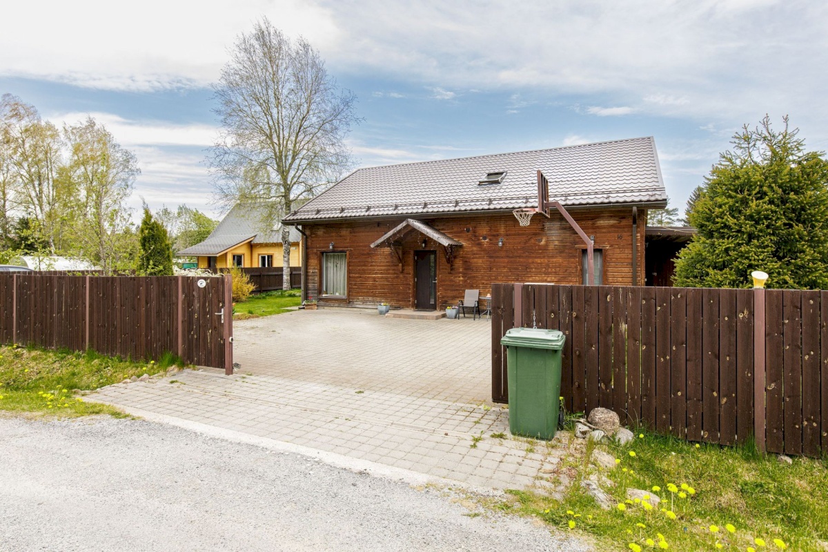 Saue vald, Koppelmaa küla, Karu tn 16