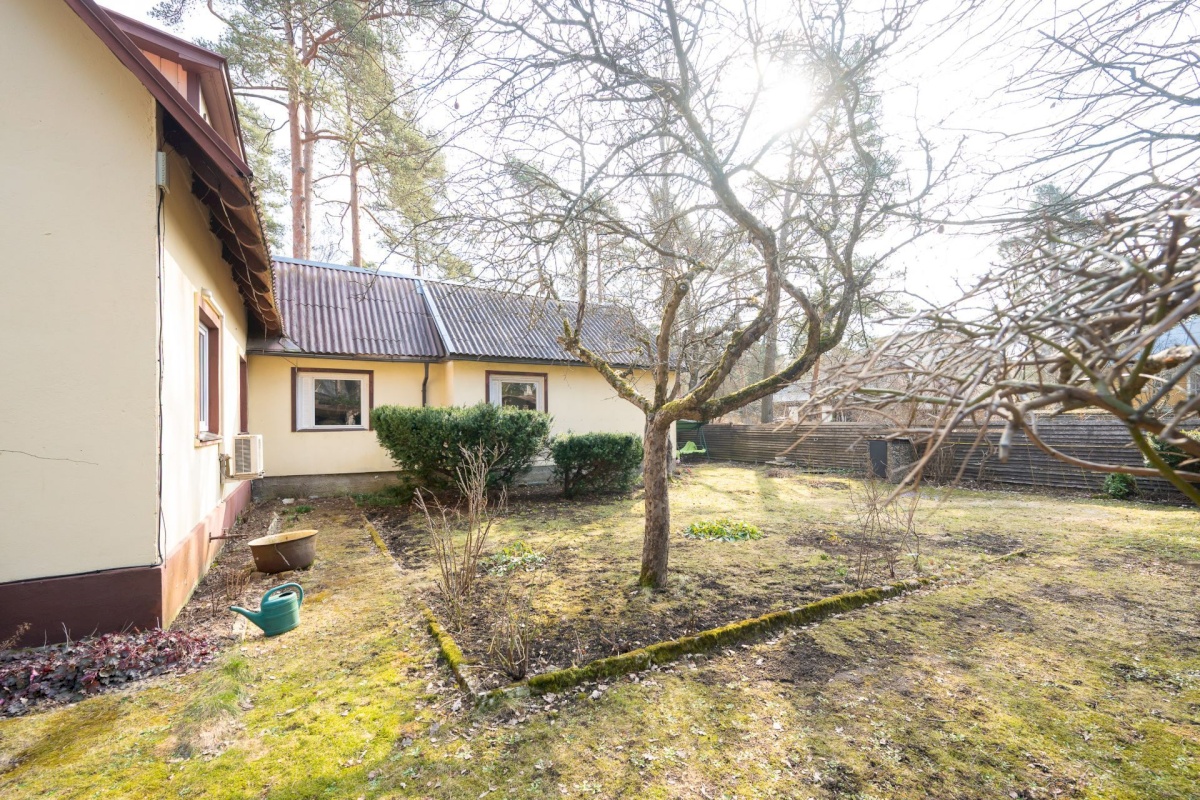 Tallinn, Nõmme linnaosa, Pääsküla, Päikese pst 54b