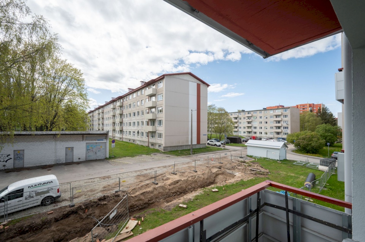 Tallinn, Mustamäe linnaosa, A. H. Tammsaare tee 61