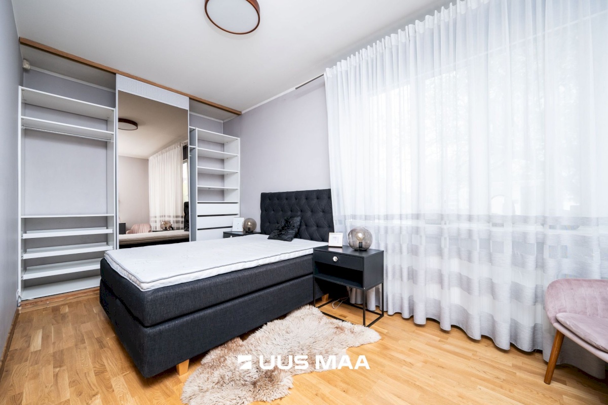Tallinn, Kesklinna linnaosa, J. Kunderi 14