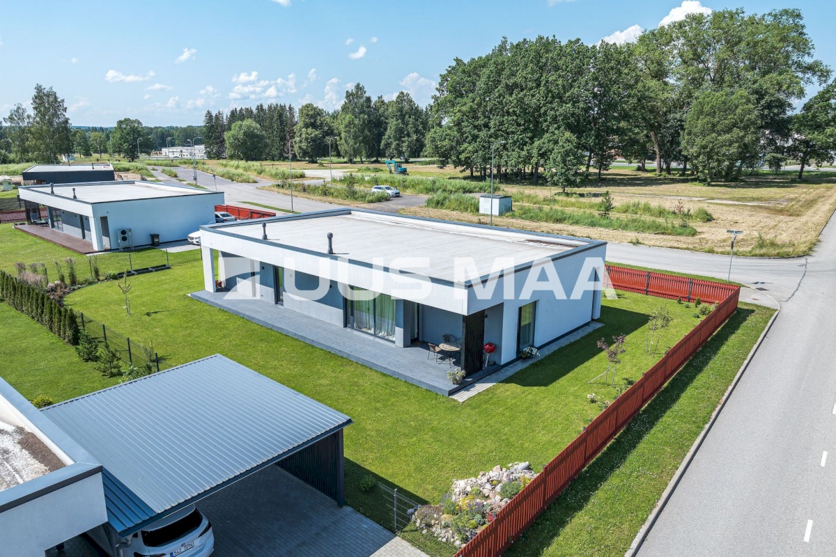 Viljandi linn, Järveotsa, Järveotsa pst 3