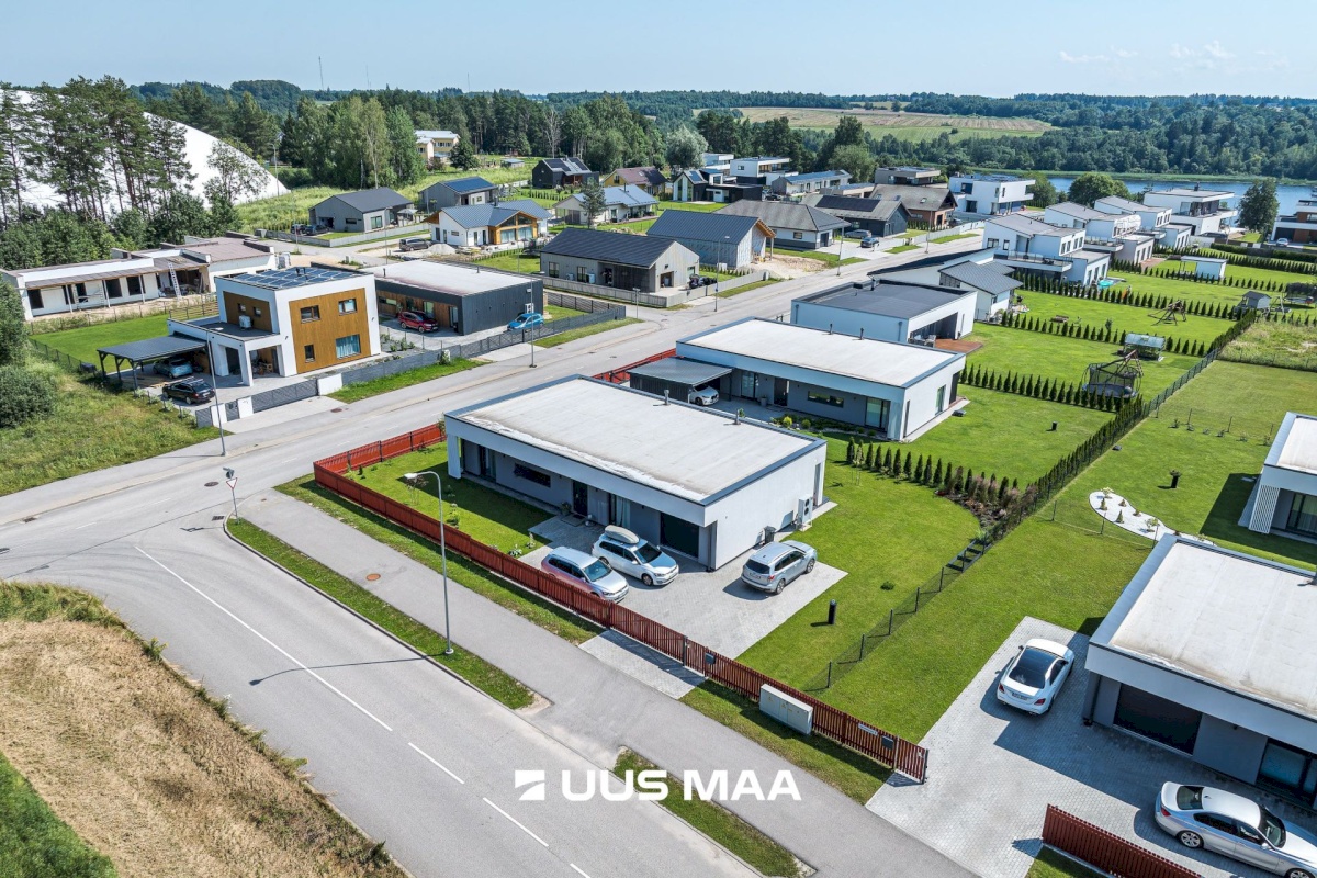 Viljandi linn, Järveotsa, Järveotsa pst 3