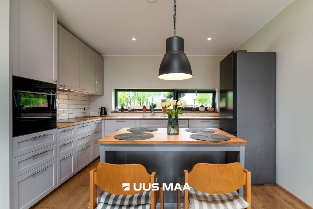 Viljandi linn, Järveotsa, Järveotsa pst 3