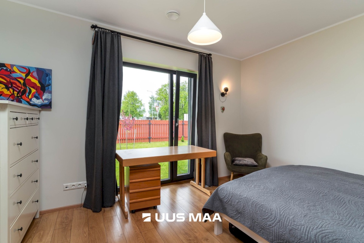 Viljandi linn, Järveotsa, Järveotsa pst 3