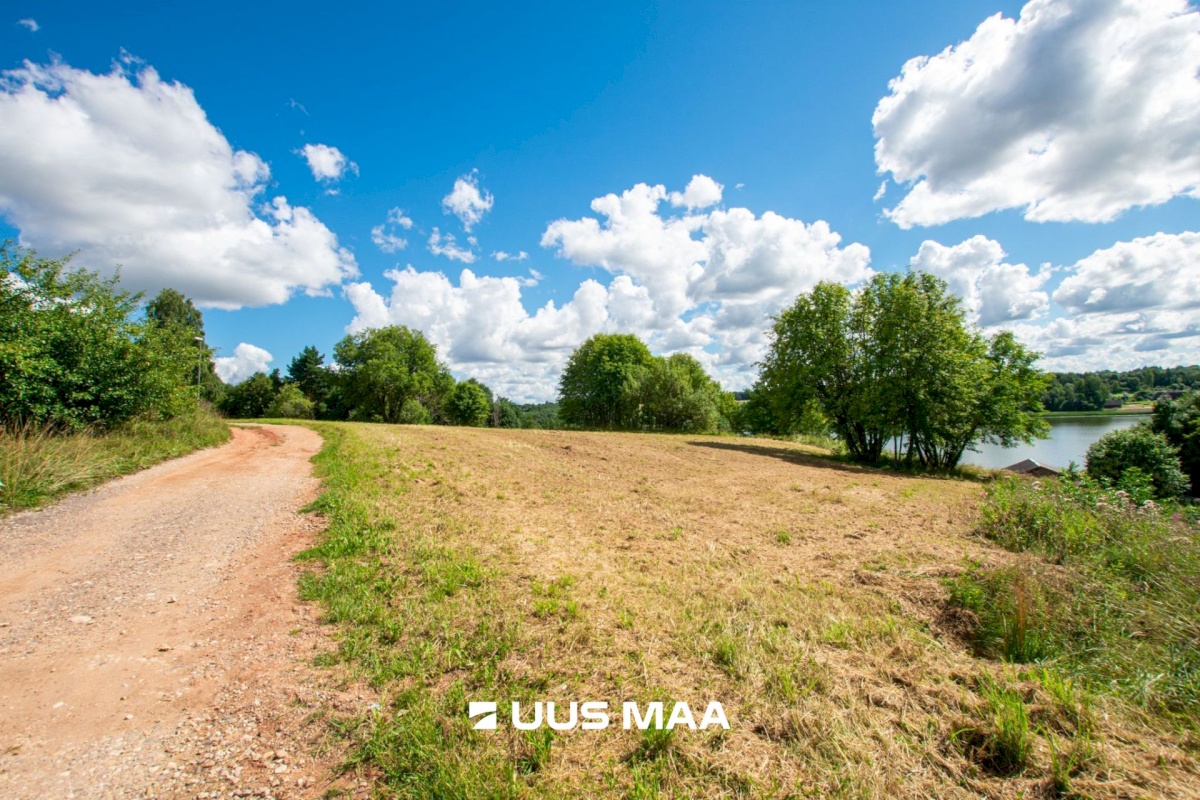 Viljandi linn, Järveotsa, Järveotsa pst 3