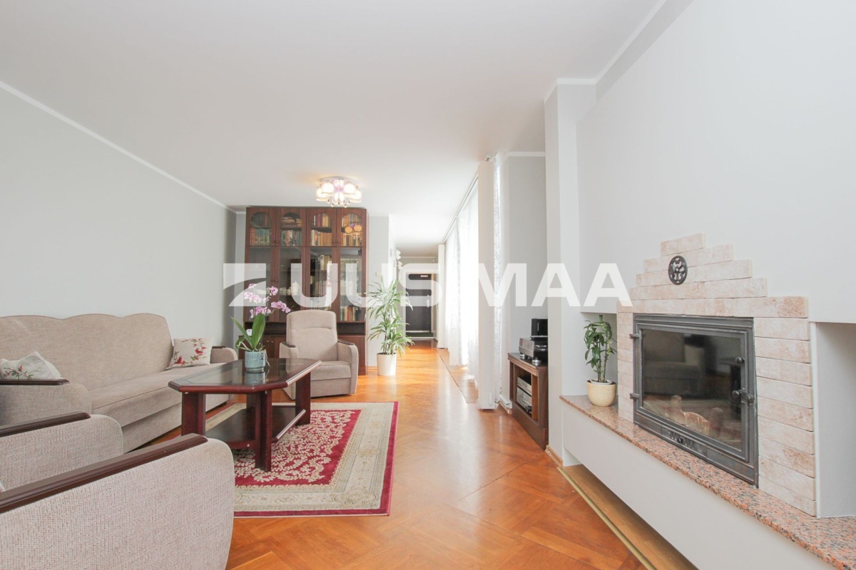 Pärnu linn, Pärnu linn, Ülejõe, Kuldse Kodu 5