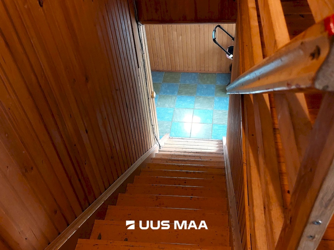 Viljandi linn, Uueveski, Kullamäe 9