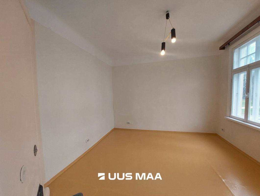 Viljandi linn, Vanalinn, J. Laidoneri plats 1