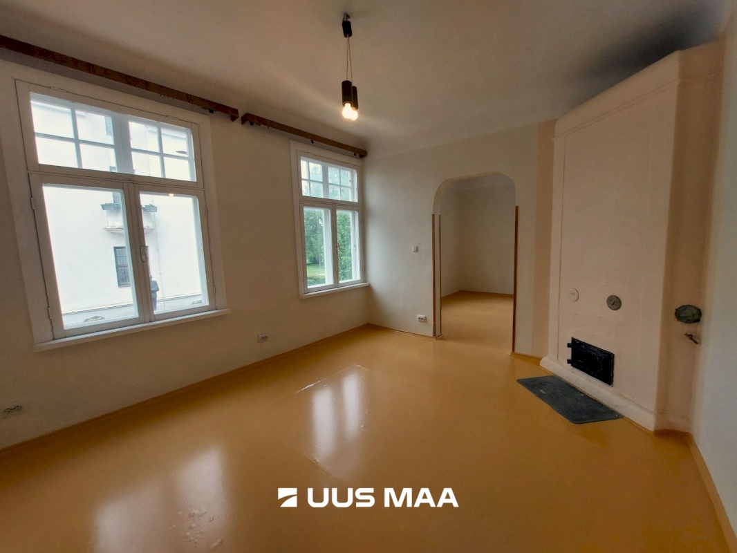 Viljandi linn, Vanalinn, J. Laidoneri plats 1