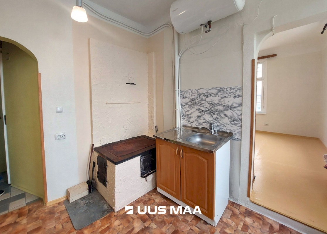 Viljandi linn, Vanalinn, J. Laidoneri plats 1