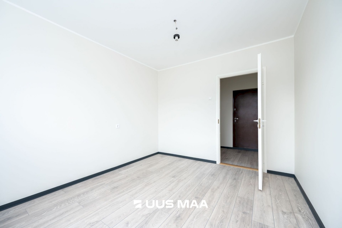 Tallinn, Lasnamäe linnaosa, Punane tn 33
