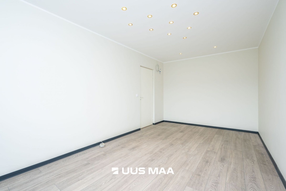 Tallinn, Lasnamäe linnaosa, Punane tn 33