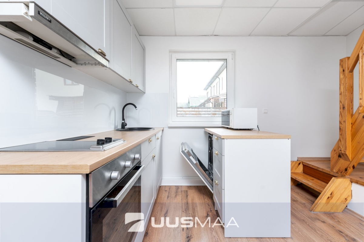 Tallinn, Haabersti linnaosa, Pikaliiva, Keskküla 30