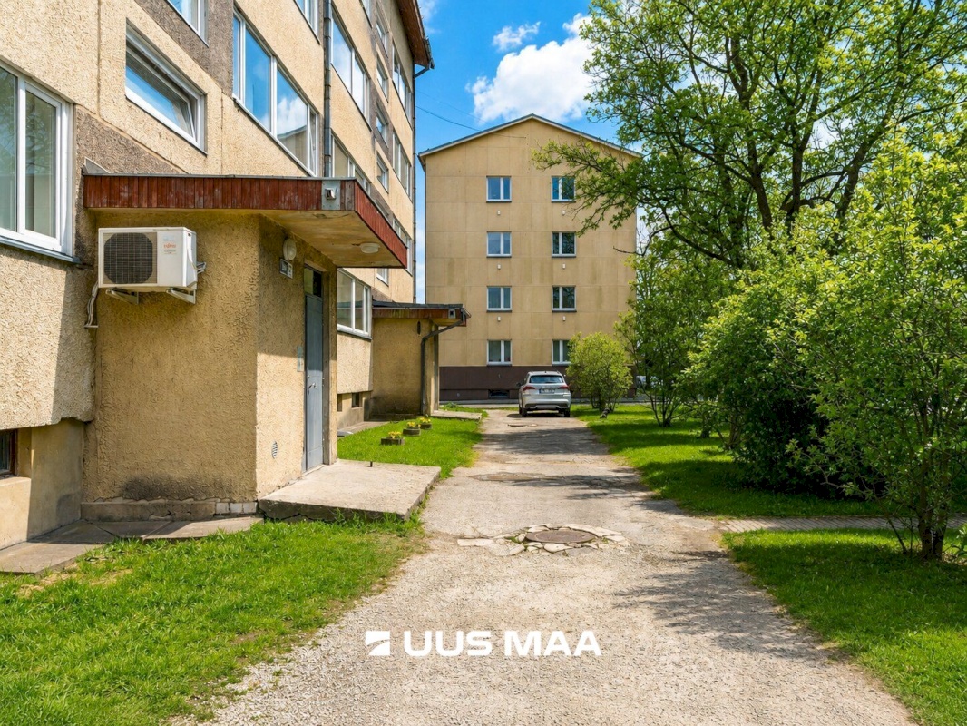 Rakvere linn, Lai 27-8
