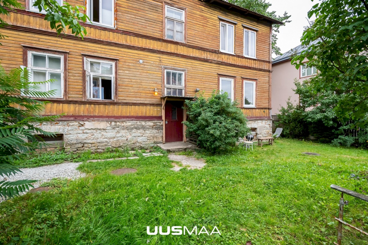Tallinn, Lasnamäe linnaosa, Katusepapi 42/1