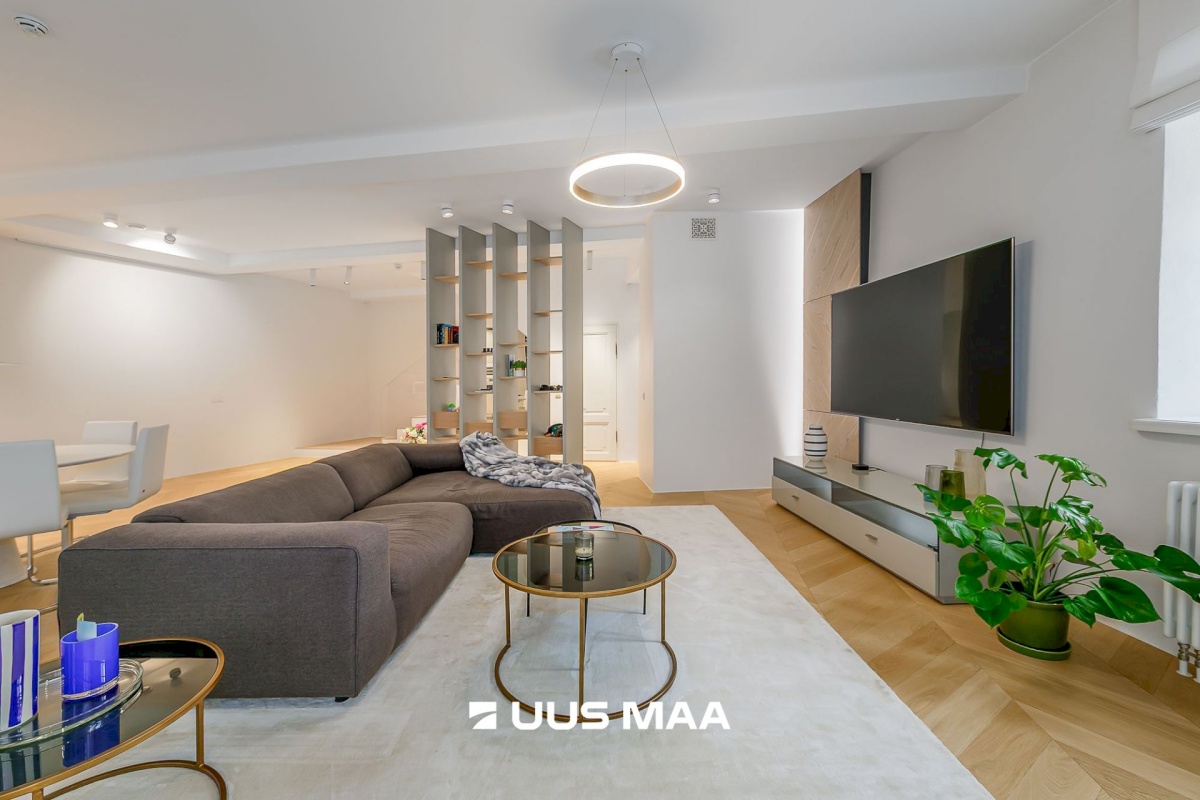 Tallinn, Kesklinna linnaosa, Vanalinn, Lai tn 13