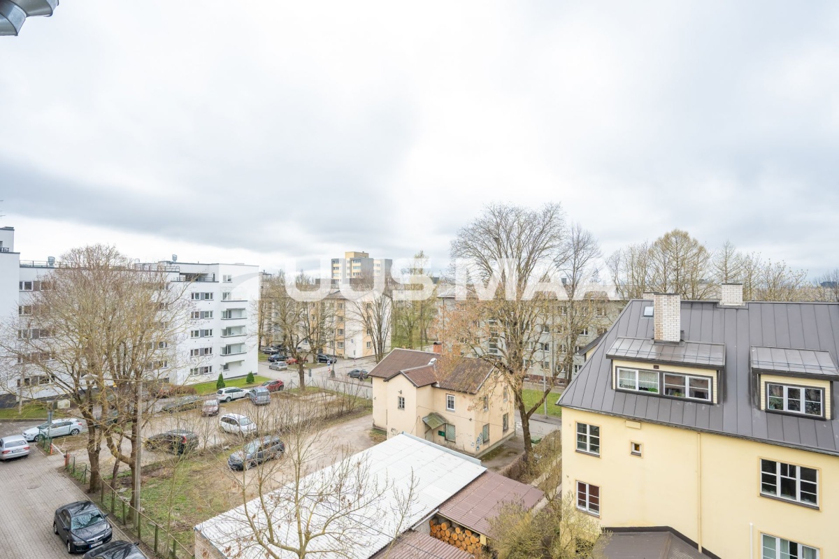 Tallinn, Kesklinna linnaosa, Uus Maailm, Pärnu mnt 66