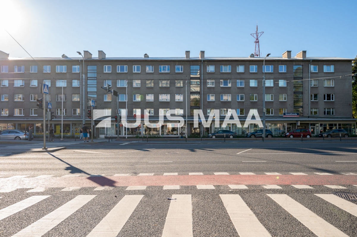 Tallinn, Kesklinna linnaosa, Uus Maailm, Pärnu mnt 66