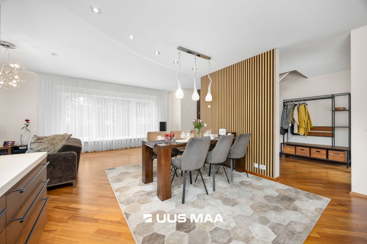 Tallinn, Nõmme linnaosa, Laane 11b