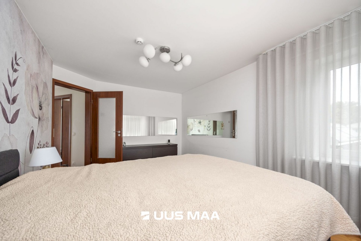 Tallinn, Nõmme linnaosa, Laane 11b