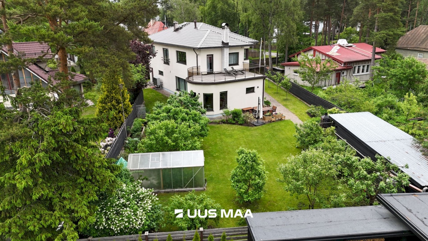 Tallinn, Nõmme linnaosa, Laane 11b