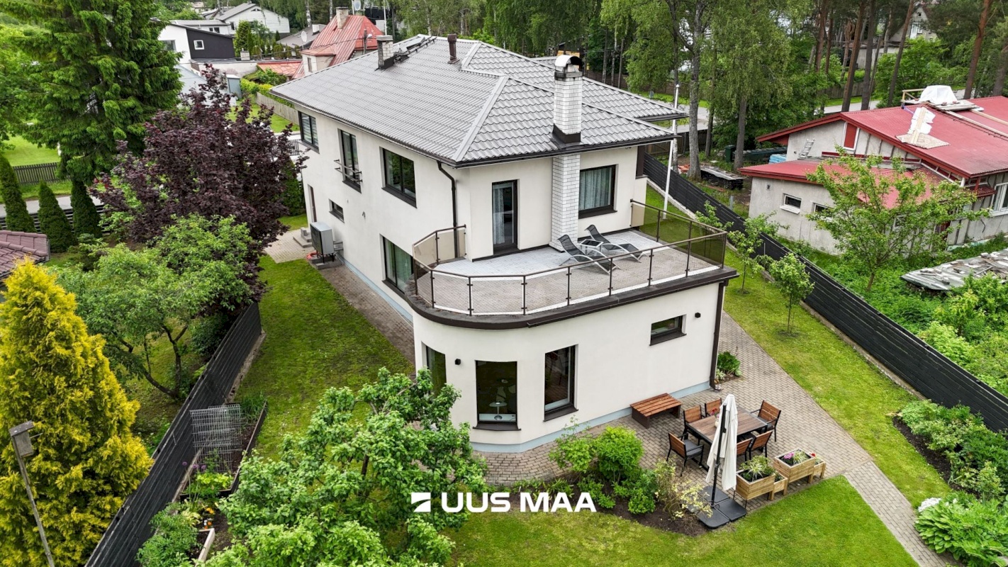 Tallinn, Nõmme linnaosa, Laane 11b